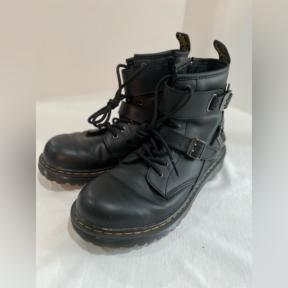 Doc Marten 1460 Buckley Boots - Picture 7 of 8